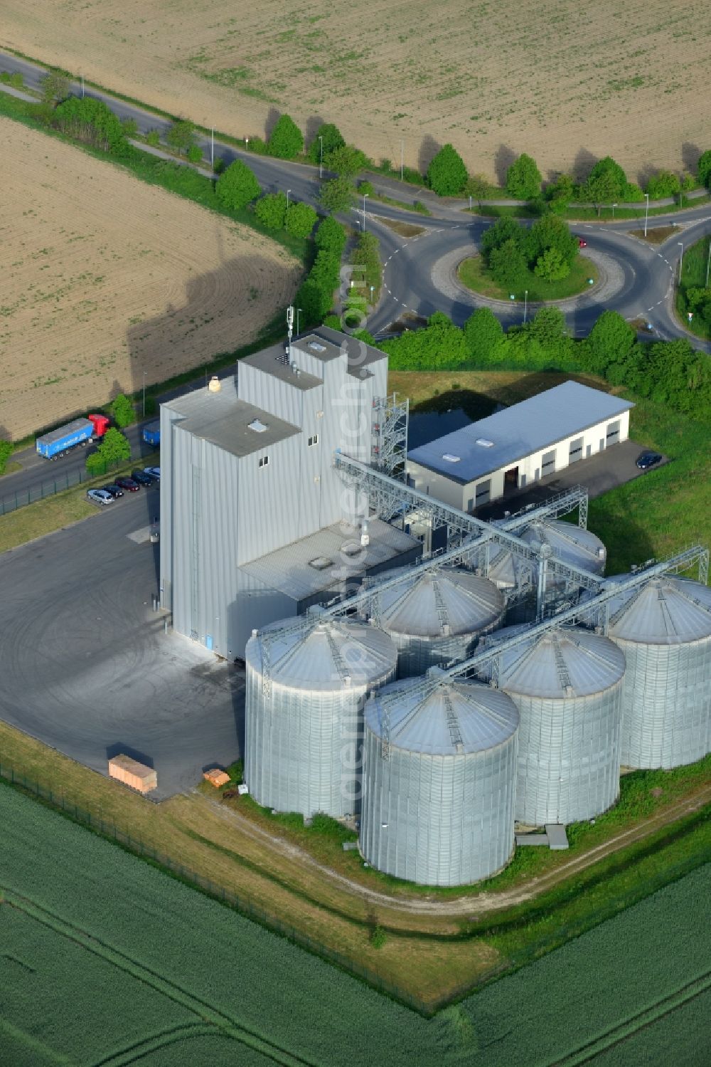 Aerial photograph Pritzwalk - Bio- diesel storage tank system of gbf german biofuels gmbh in Pritzwalk in the state Brandenburg