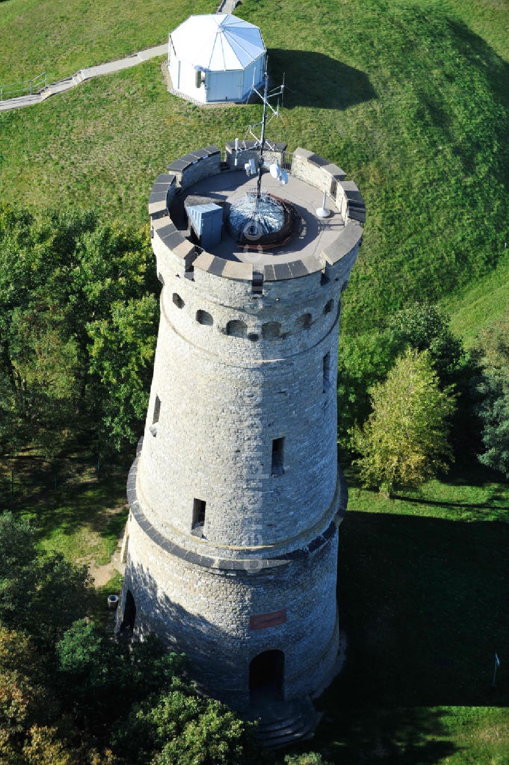 Aerial image Calbe - Blick auf den Bismarckturm auf dem Wartenberg bei Calbe in Sachsen-Anhalt. View the Bismarck Tower in Calbe in Saxony-Anhalt.