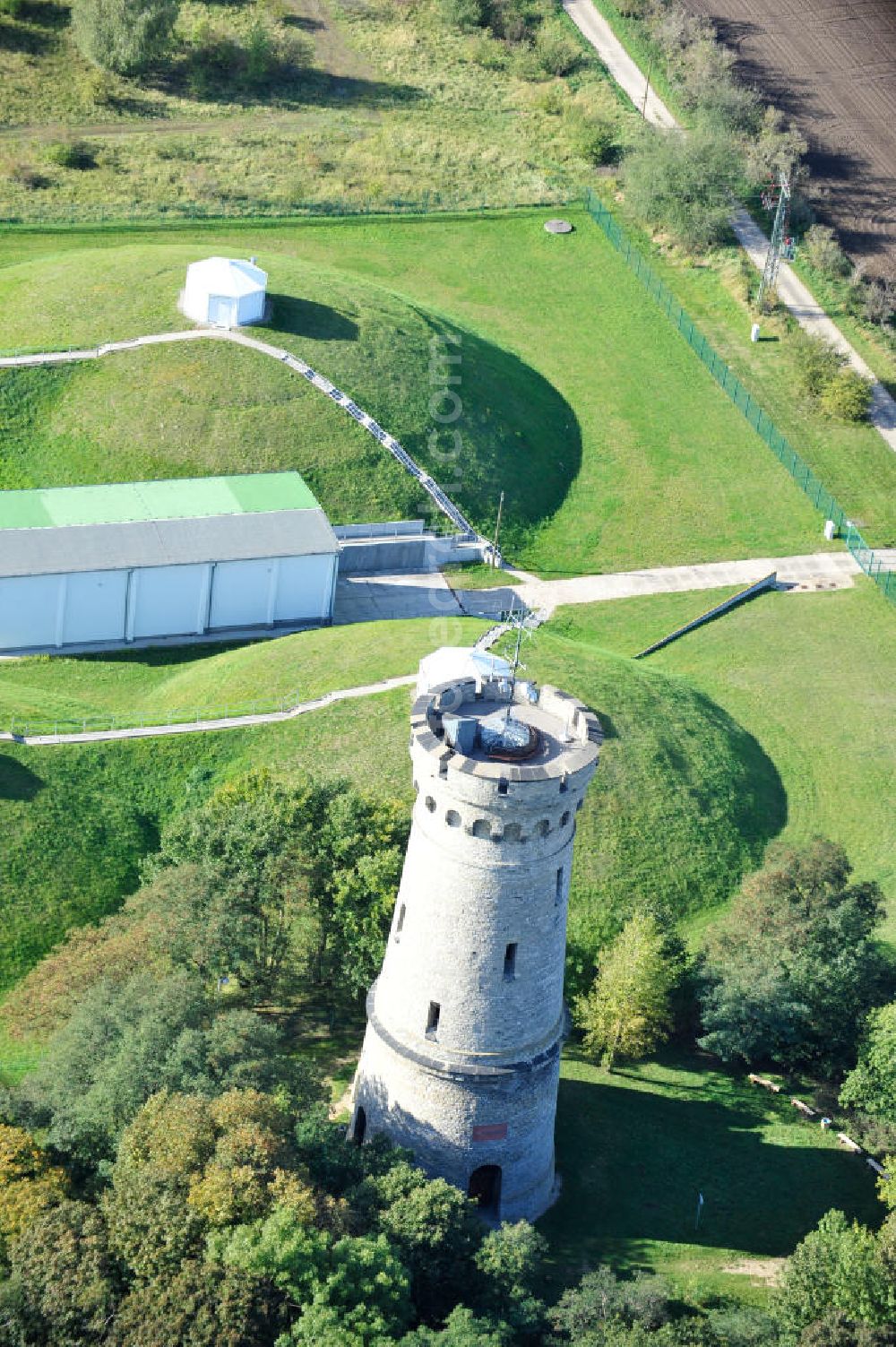 Aerial photograph Calbe - Blick auf den Bismarckturm an den Wasserspeichern auf dem Wartenberg bei Calbe in Sachsen-Anhalt. View the Bismarck Tower in Calbe in Saxony-Anhalt.