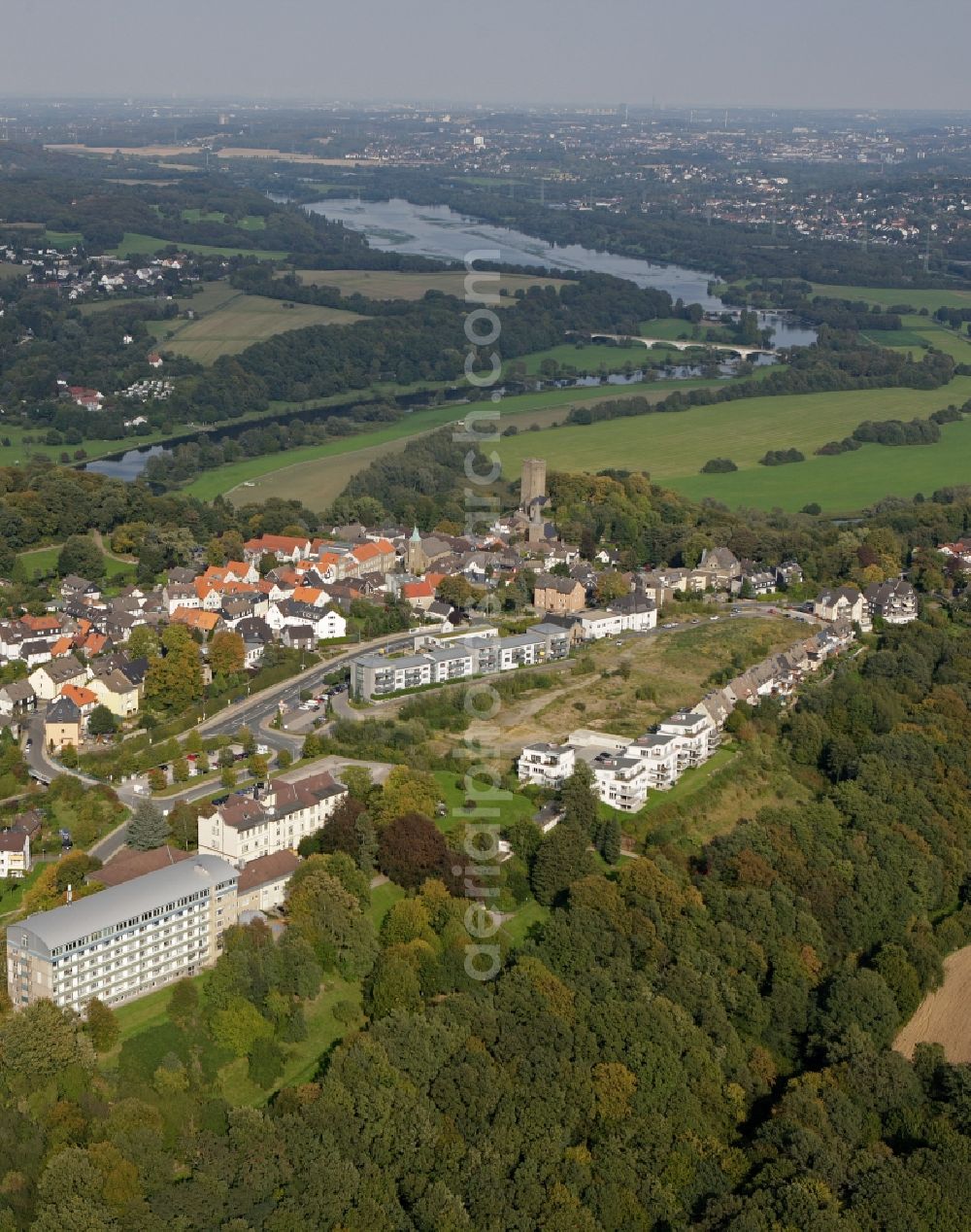 Aerial image Hattingen - View of the district Blankenstein in Hattingen in the state North Rhine-Westphalia