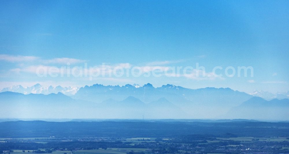 Aerial photograph Lenggries - Rocky and mountainous landscape Blauen Silhouetten of Berge, Blick auf die Alpen in Lenggries in the state Bavaria, Germany