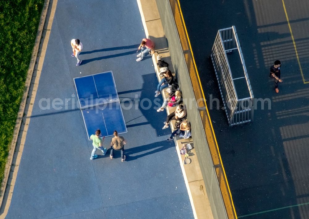 Hamm from the bird's eye view: Blue tennis court Leisure Centre Lippe Hamm - Franz shaft in Hamm in North Rhine-Westphalia