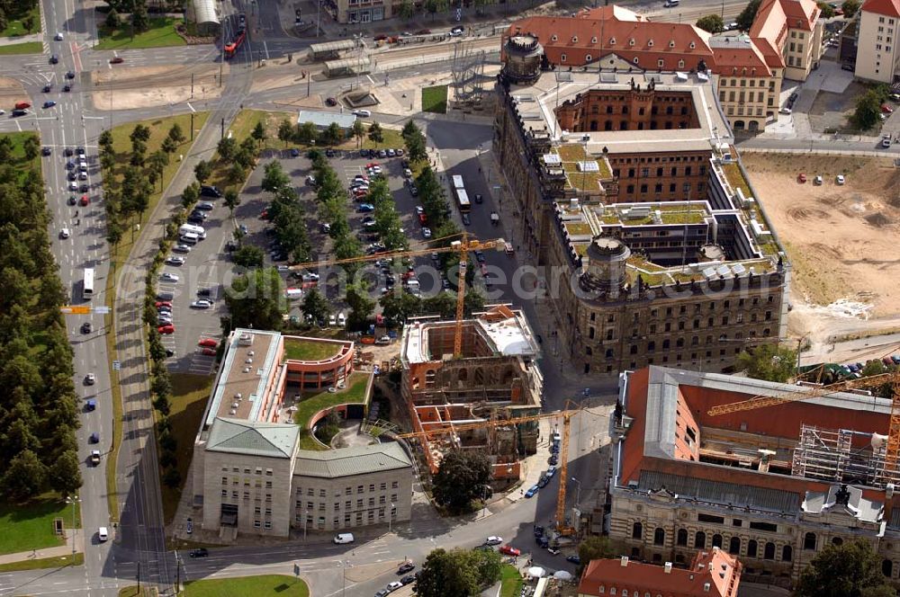 Aerial image Dresden - Zu erkennen ist das Gebäude Neuer Sächsischer Kunstverein e.V St. Petersburgstraße 2/ Akademiestraße. Rechts dahinter befindet sich das Polizeirevier Altstadt. Adresse: Schießgasse 7, 01067 Dresden, Tel.:0351 483-0 Hinter dem Gebäude ist die Baustelle, wo sich früher das Polizeirevier Mitte befand. Jetzt wird Quartier III neu bebaut.