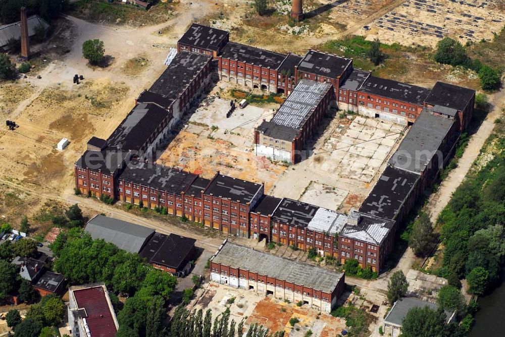 Aerial photograph Berlin-Köpenick - Köpenick,11.07.2006,Industriegelände (ehem. REWATEX) an der Ottmar-Geschke Straße in Berlin - Köpenick. Ein Projekt der AENGEVELT-Immobilien-AG. 20.02.2004