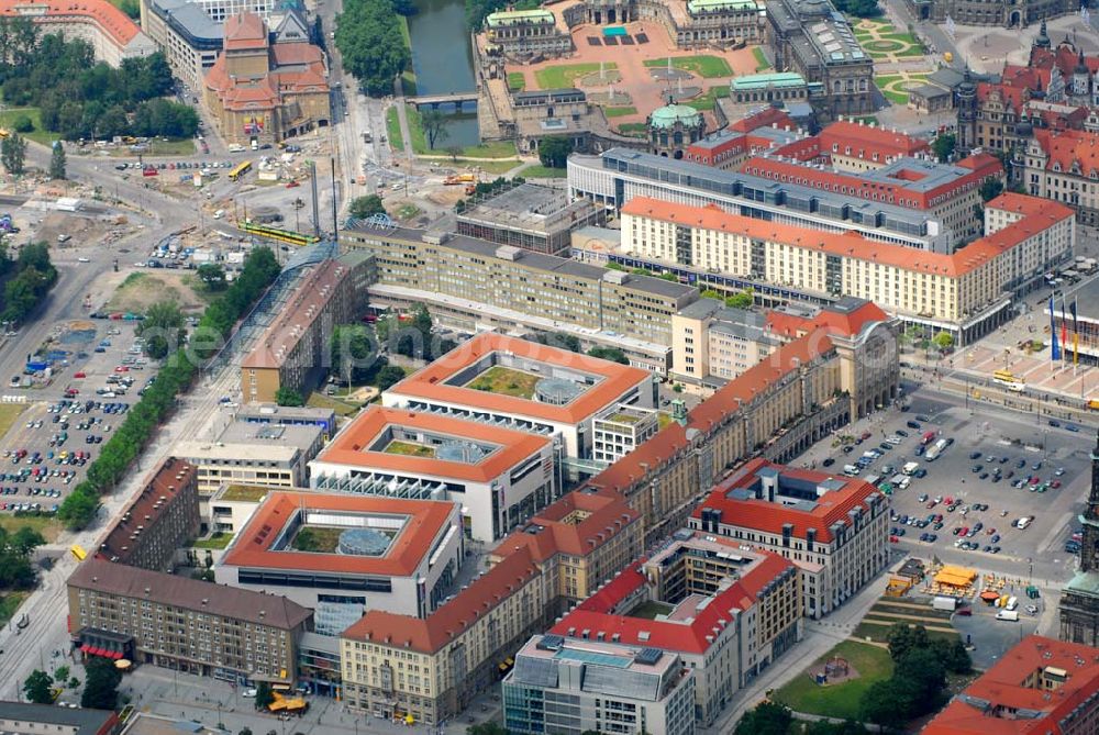 Aerial photograph Dresden - Blick auf die Altmarkt-Galerie in der Dresdner Altstadt. Sie ist ein Projekt der ECE Projektmanagement GmbH und Co. KG. Kontakt: ECE-CENTERMANAGEMENT: Altmarkt-Galerie Dresden, Center-Management, Webergasse 1, 01067 Dresden, Telefon: 0351 482040, Fax: 0351 4820499, email: service@altmarkt-galerie-dresden.de,