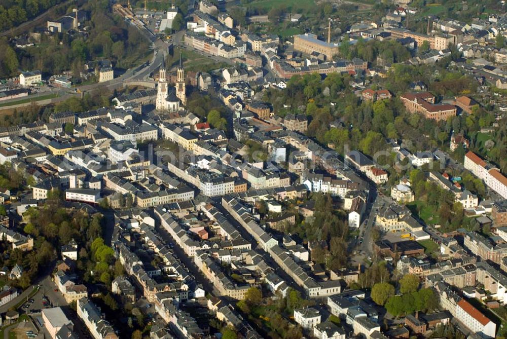 Aerial image Oelsnitz (Vogtland) - Blick auf die Altstadt von Oelsnitz im Vogtland mit der Jakobikirche. Die im 15. Jhd. wieder erbaute, spätgotische Kirche wurde kürzlich saniert. Kontakt Stadtverwaltung: Stadtverwaltung Oelsnitz (Vogtland), Markt 1, 08606 Oelsnitz, emm@oelsnitz.de,