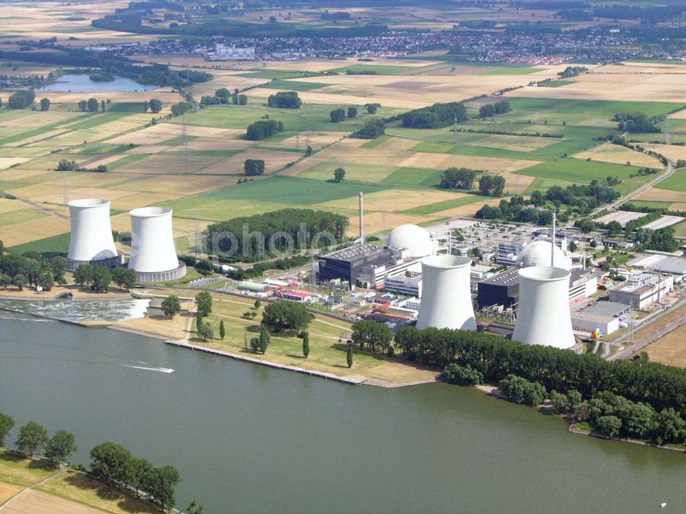 Röhrsweiler bei Hamm / Hessen from above - Blick auf das Atomkraftwerk AKW Röhrsweiler am Rhein.