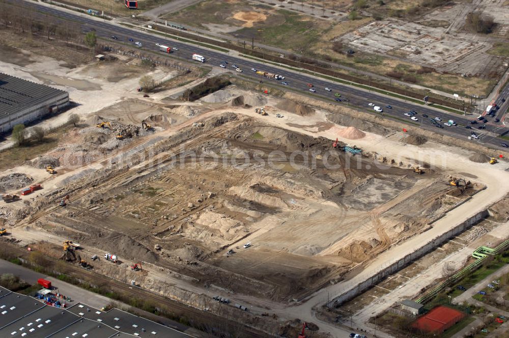 Aerial image Berlin - Blick auf das im Bau befindliche IKEA-Einrichtungshaus in Berlin-Lichtenberg. Diese Filiale soll mit 44.000 qm das zweitgrößte Einrichtungshaus des Konzerns werden. Es werden 60 Mio. Euro investiert. Adresse: IKEA Deutschland Verkaufs-GmbH, Am Wan dersmann 2-4. 65719 Hofheim-Wallau, Tel. +49 (0)0180 53534 35, Fax +49 (0)0180 53534 36, Email: ausk@memo.ikea.com