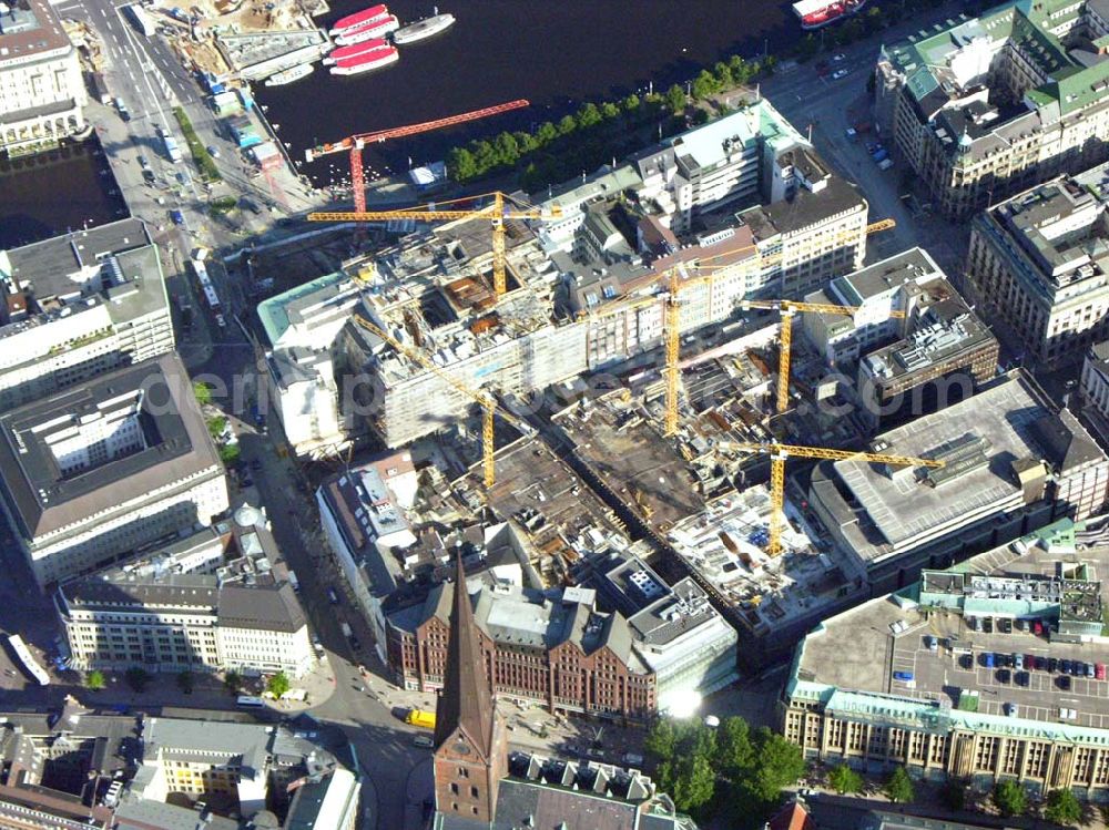 Hamburg from above - Baustelle Europa-Passage zwischen Mönckebergstraße und Jungfernstieg