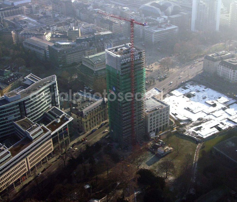 Frankfurt Main / Hessen from above - : Büro und Geschäftshausneubau an der Frankfurter Welle. Bauunternehmer ist u.a. HochTiefBau: Geretsrieder Straße 34; Tel. 08638/959-360; Fax 08638/959-370; Email bauhof@waldkraiburg.de