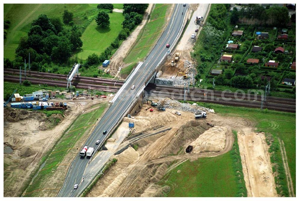 Mahlow / BRB from above - 08.06.2005 Blick auf die Baustelle der Schälerbau Berlin GmbH an der Ortsumfahrung Mahlow am Gewerbegebiet 08.06.2005