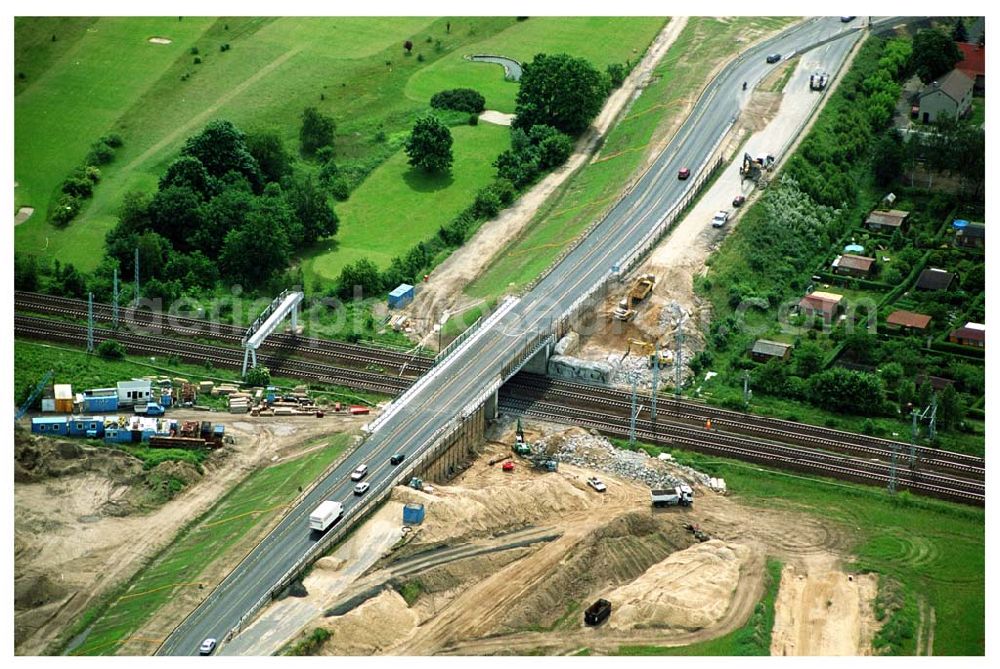 Aerial image Mahlow / BRB - 08.06.2005 Blick auf die Baustelle der Schälerbau Berlin GmbH an der Ortsumfahrung Mahlow am Gewerbegebiet 08.06.2005