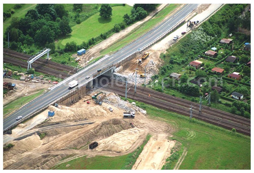 Aerial photograph Mahlow / BRB - 08.06.2005 Blick auf die Baustelle der Schälerbau Berlin GmbH an der Ortsumfahrung Mahlow am Gewerbegebiet 08.06.2005