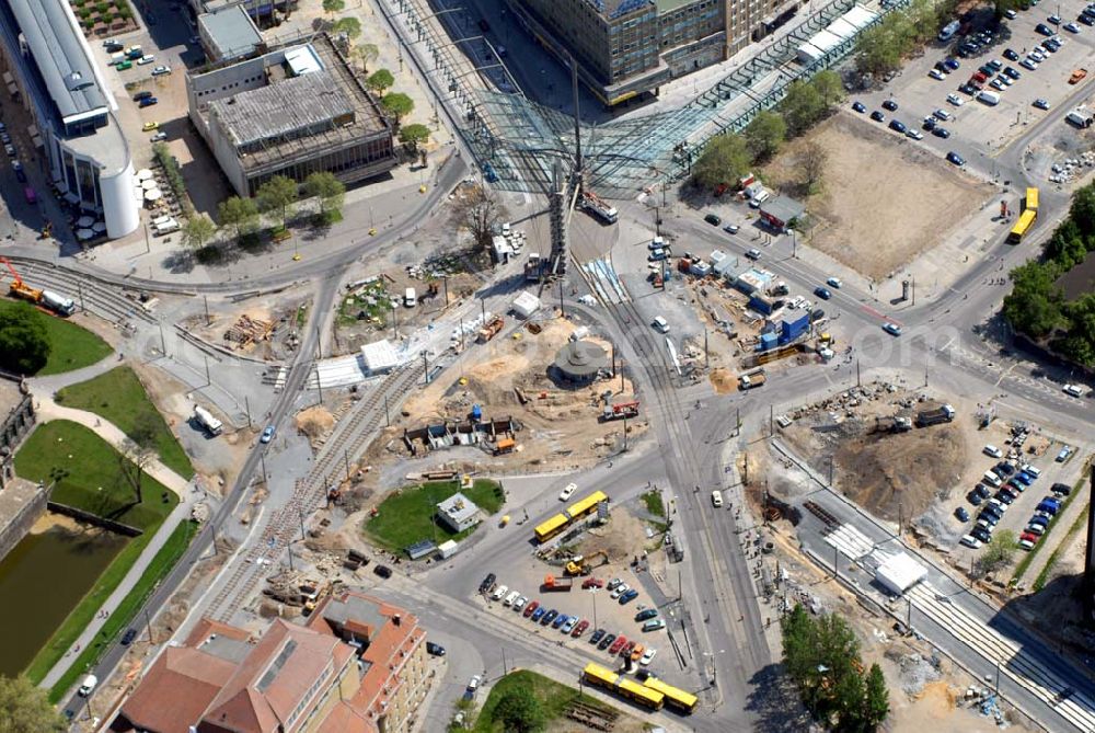 Aerial photograph Dresden - Blick auf die Baustelle auf dem Postplatz in der Dresdner Altstadt. Hier soll ein neuer Verkehrsknotenpunkt entstehen. Im Mai 2005 wurde mit dem Bau begonnen. Bauherr sind die Dresdner Verkehrsbetriebe.