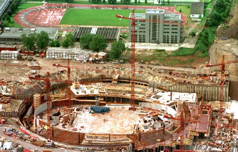 Berlin from the bird's eye view: Construction site of the velodrome at the Landsberger Allee by the OSB Sportstättenbauten