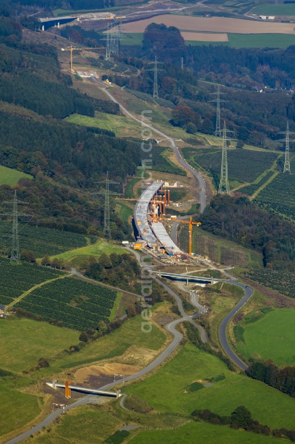 Bestwig from the bird's eye view: View on construction sites and new bridges on the highway expansion of A44 in Bestwig in North Rhine-Westphalia