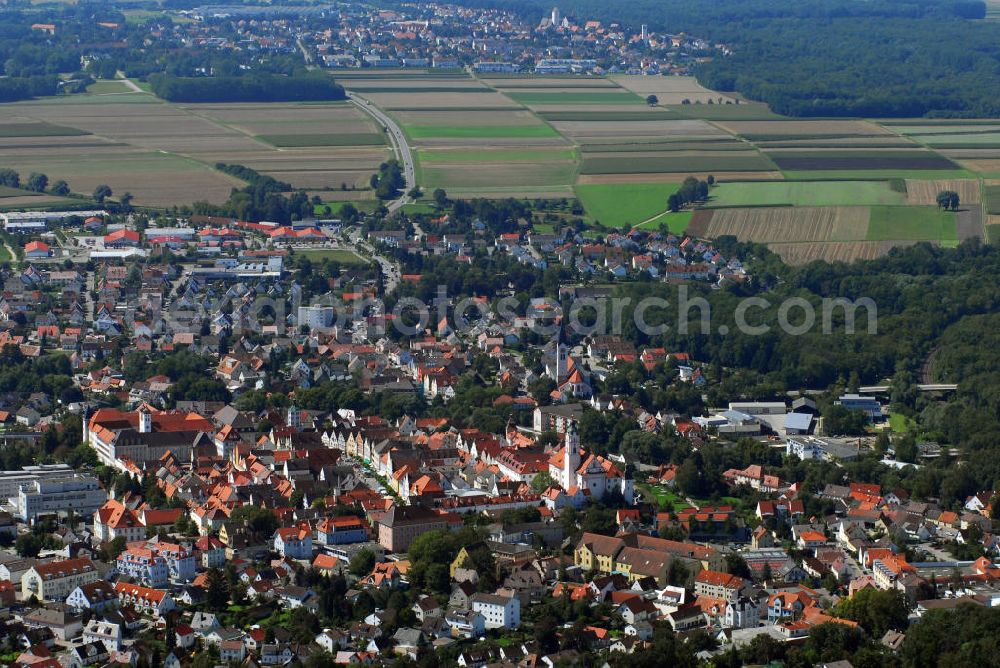 Aerial photograph Reisensburg - Blick von Reinsburg über Günzburg und Leipheim. Kontakt: Tourist-Information Günzburg Leipheim, Schloßplatz 1 89312 Günzburg, Tel. +49(0)8221 20044 4, Fax +49(0)8221 20044 6, Email: tourist-information@guenzburg.de