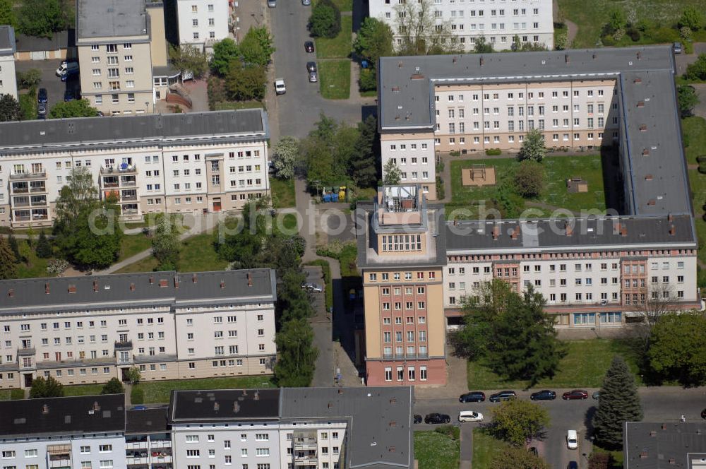 Aerial photograph Rostock - Blick über die Wohngebiete von Reutershagen. Homepage: