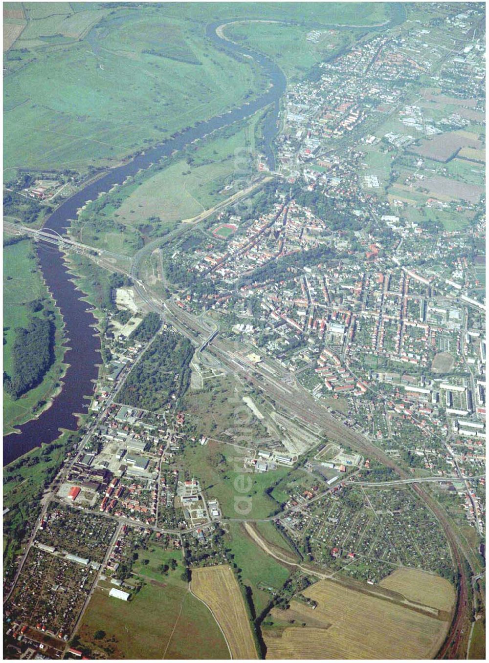 Wittenberg from the bird's eye view: Bau der Ortsumgehungsstraße B2 / B 187 südöstlich in Wittenberg an der Elbe. Projektsteuerung: Schüßler-Plan Ingenieurgesellschaft für Bau- und Verkehrswegeplanung mbH.