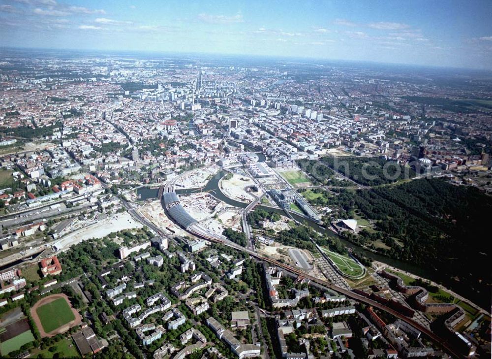 Aerial photograph Berlin - Moabit / Tiergarten - Blick auf den Berliner Spreebogen / Regierungsviertel von Südwesten (Moabit) her.