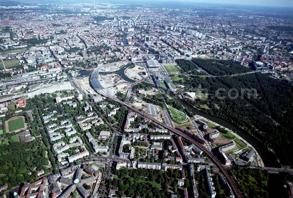 Aerial image Berlin - Moabit / Tiergarten - Blick auf den Berliner Spreebogen / Regierungsviertel von Südwesten (Moabit) her.