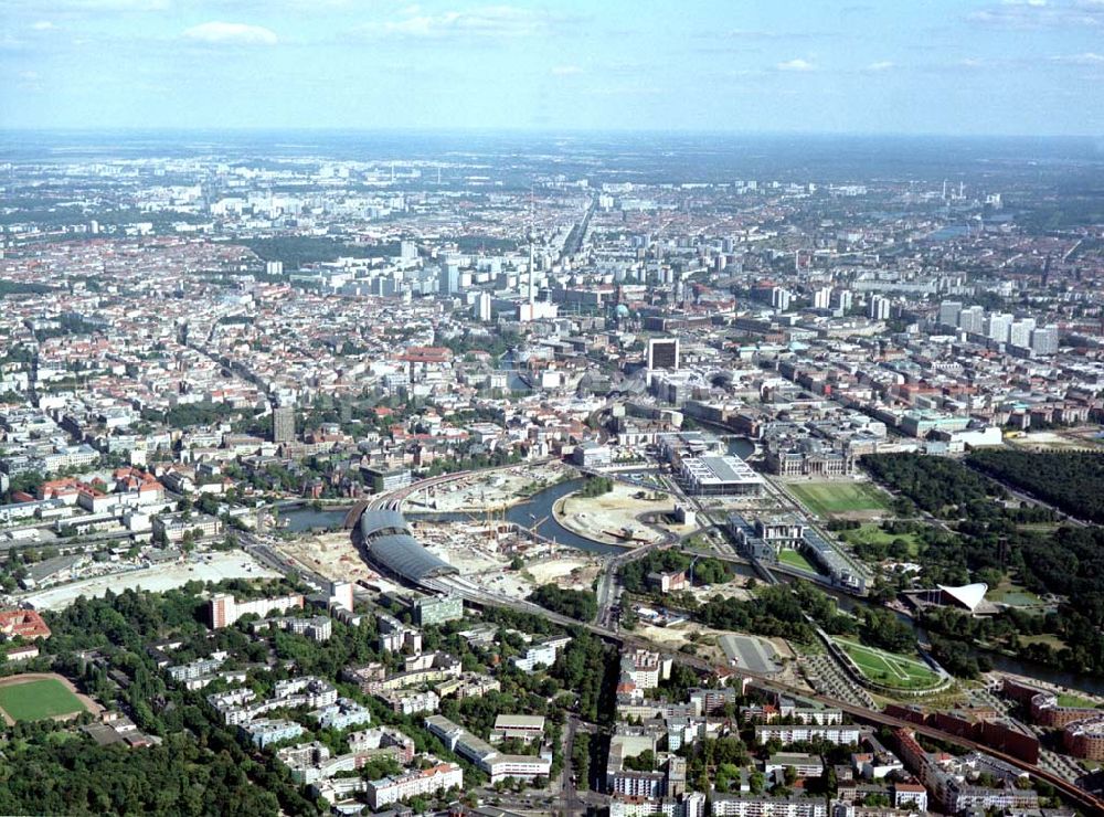 Aerial photograph Berlin - Moabit / Tiergarten - Blick auf den Berliner Spreebogen / Regierungsviertel von Südwesten (Moabit) her.