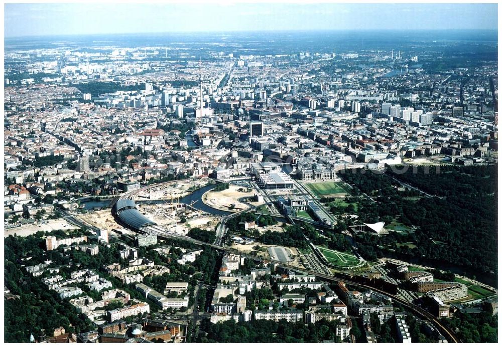 Aerial image Berlin - Moabit / Tiergarten - Blick auf den Berliner Spreebogen / Regierungsviertel von Südwesten (Moabit) her.