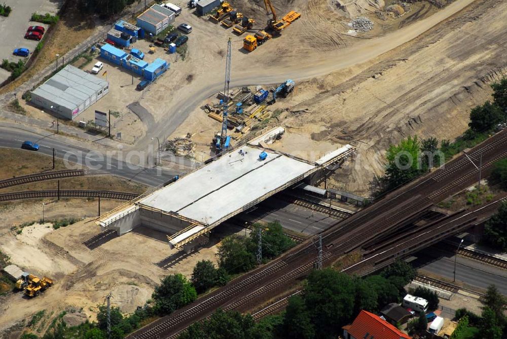 Berlin from above - Blick auf eine Brückenbaustelle der Schälerbau Berlin GmbH in der Dörpfeldstraße in Berlin-Niederschöneweide