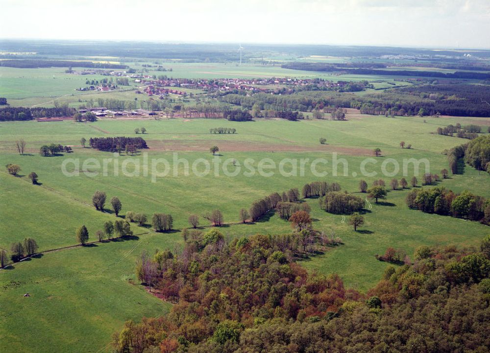 Aerial photograph Burg / Sachsen-Anhalt - Blick auf das Bürgerholz östlich von Burg am Elbe-Havel-Kanal - Ausgleichs- und Ersatzmaßnahmen am Wasserstraßenkreuz Magdeburg / Elbe-Havel-Kanal. Ein Projekt des Wasserstraßenneubauamtes Magdeburg