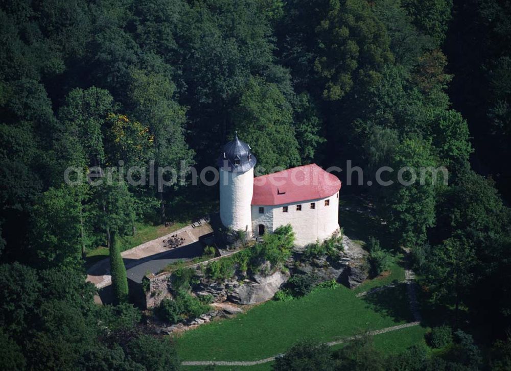 Chemnitz from the bird's eye view: Blick auf die Burg Rabenstein bei Chemnitz in Sachsen Kontakt: Schloßbergmuseum Chemnitz, Schloßberg 12 | 09113 Chemnitz, Tel.: +49 (0) 371 488 45 01, E-Mail: schlossbergmuseum@stadt-chemnitz.de;