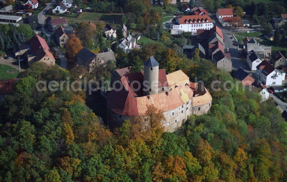 Lichtentanne from above - Blick auf die Burg Schönfels in der Gemeinde Lichtentanne in Sachsen, Kontakt: Hauptstr. 69, 08115 Lichtentanne, Telefon:+49(0) 375/ 5697 - 0, pressestelle@gemeinde-lichtentanne.de,