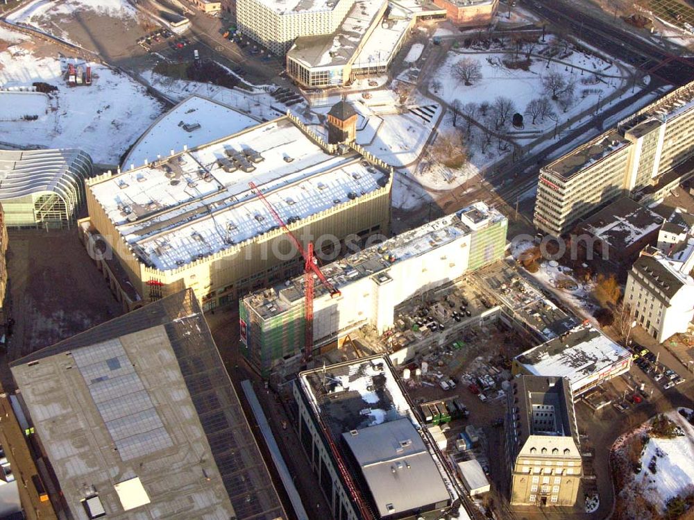 Chemnitz / Sachsen from above - 15.01.2006 Chemnitz: Blick auf die Baustelle hinter dem CineStar - Filmpalast am Roten Turm in Chemnitz