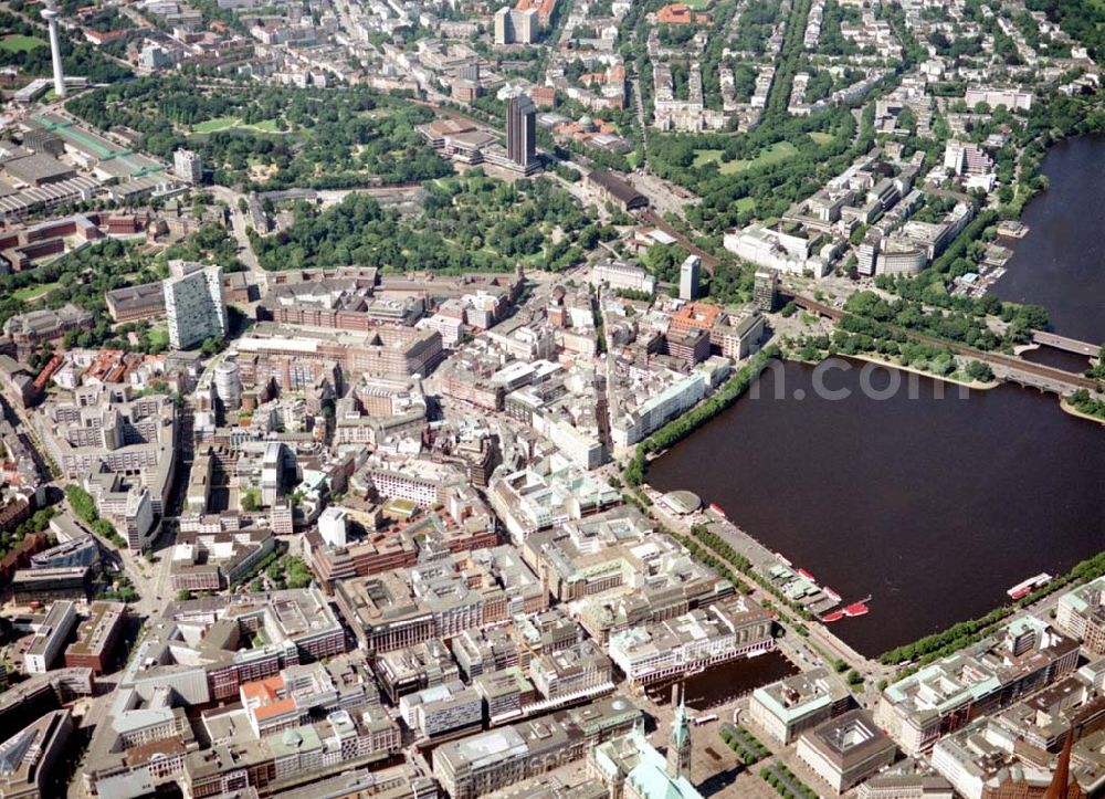 Aerial photograph Hamburg - Blick auf den Citybereich an der Binnenalster in Hamburg.