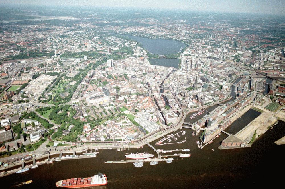 Aerial photograph Hamburg - Blick auf den Citybereich am Hamburger Hafen.