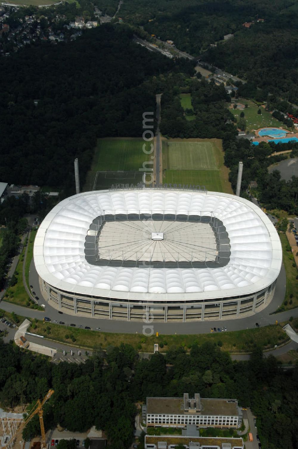 Aerial image Frankfurt am Main - Blick auf die Commerzbank Arena (ehem. Waldstadion) in Frankfurt. Das Stadion ist die Heimspielstätte des Fußball-Bundesligisten Eintracht Frankfurt. View of the Commerzbank Arena (formerly Waldstadion) in Frankfurt. The stadium is the home ground of the Bundesliga football team Eintracht Frankfurt.