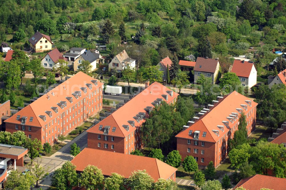 FRANKFURT / ODER from above - Blick auf das ehemalige Kasernenareal an der Müllroser Chaussee 51 - 52 in 15236 Frankfurt / Oder. Hier sind der Landesbetrieb Straßenwesen Brandenburg / Niederlassung Ost (