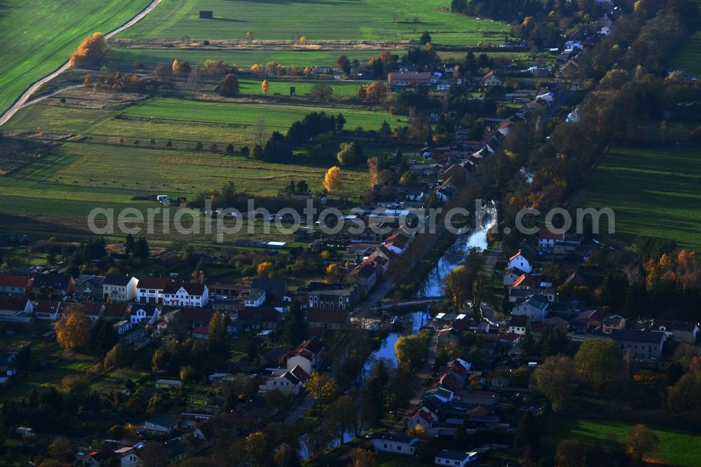 Wandlitz from above - View over a part of Zerpenschleuse with houses and the Oder Havel Canal in the community Wandlitz in Brandenburg