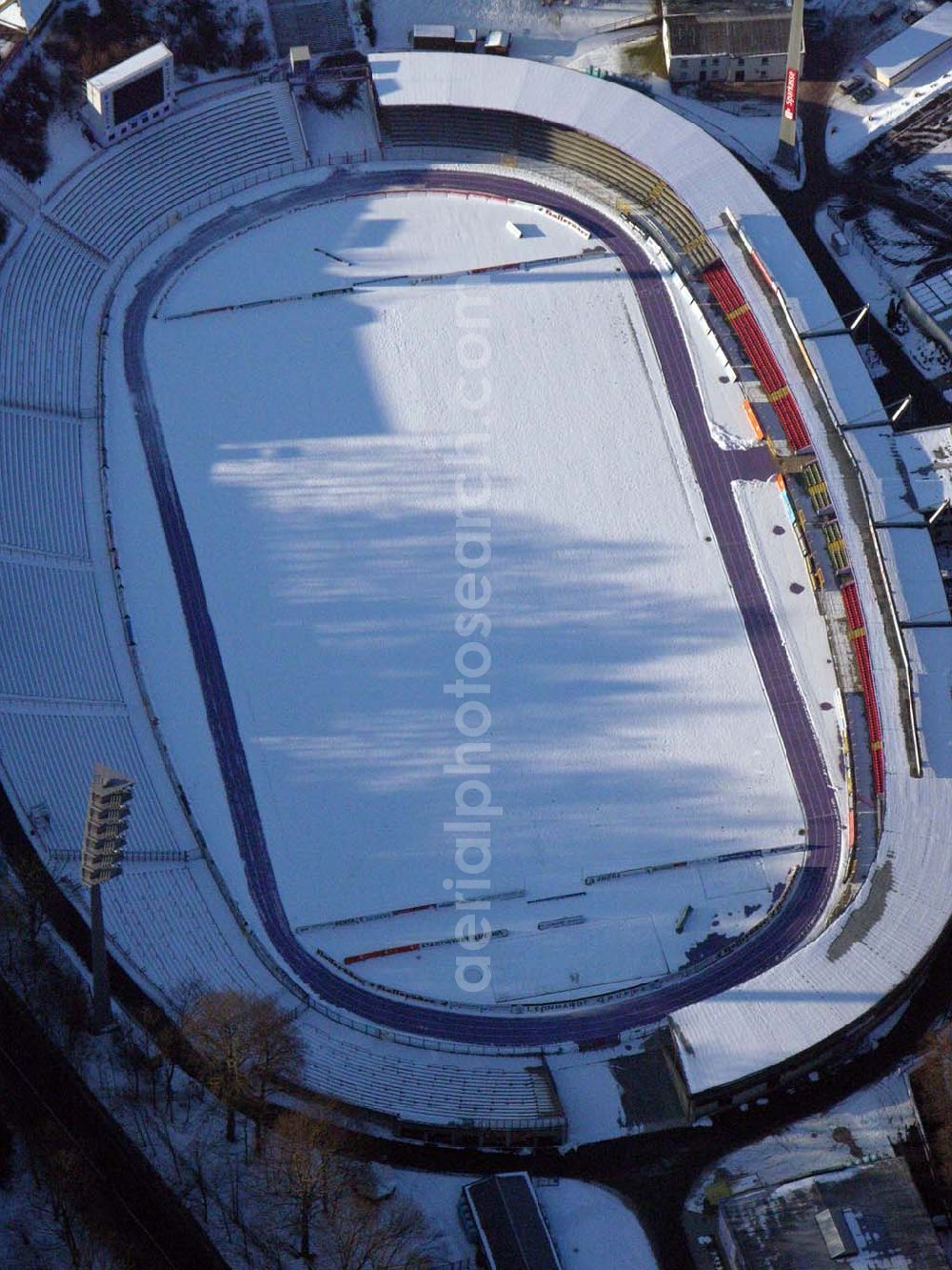 Aue / Sachsen from above - 15.01.2006 - Aue : Blick auf das winterliche Erzgebirgstadion in Aue.