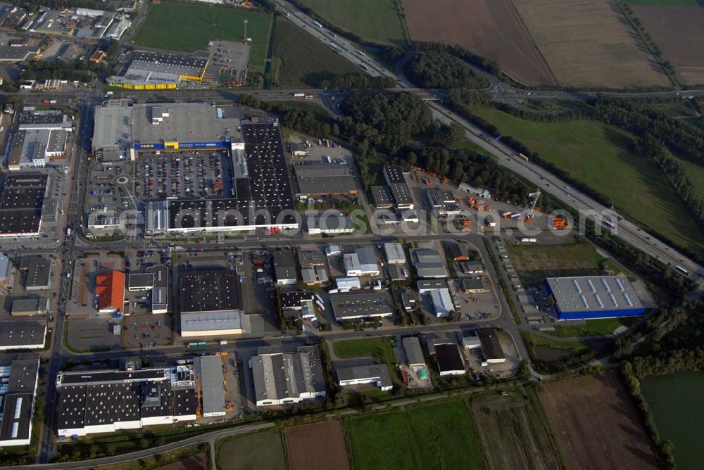 Bremen Brinkum from above - Blick auf das Einrichtungshaus Bremen-Brinkum IKEA Deutschland GmbH & Co. KG,Niederlassung Brinkum,Henleinstr. 1a,28816 Stuhr-Brinkum