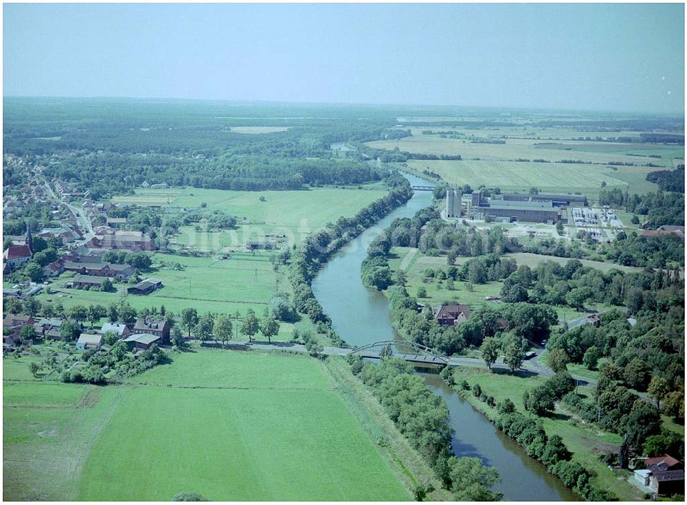 Zerben from above - 30.07.2004, Blick auf den Elbe-Havelkanal in Zerben