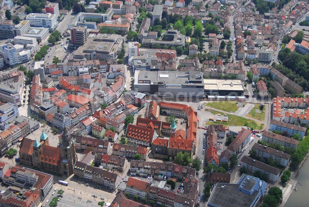 Heilbronn from the bird's eye view: Blick auf die Erschließungsfläche für die neue Stadtgalerie Heilbronn. Der Bau am neuen Einkaufszentrum hat im März 2006 auf dem Lan derer-Areal in der Altstadt begonnen und soll 2007 beendet sein. Projektleitung: ECE Projektmanagement GmbH (Kontakt Pressestelle: ECE Projektmanagement G.m.b.H. & Co. KG, Öffentlichkeitsarbeit und Akquisition, Heegbarg 30, 22391 Hamburg, Telefon (040) 60 60 6-353, Telefax (040) 60 60 6-511, E-Mail: photo@ece.de, E-Mail: press@ece.de,