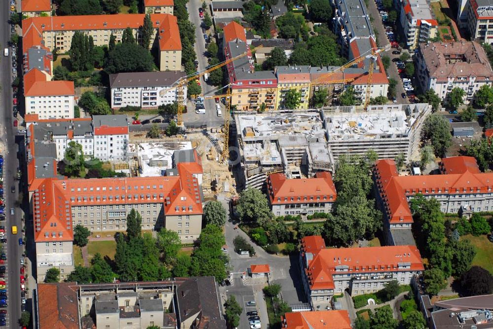 Aerial photograph Berlin Lichtenberg - Blick auf den Erweiterungsbau am Krankenhaus Lichtenberg in der Fanningerstraße.