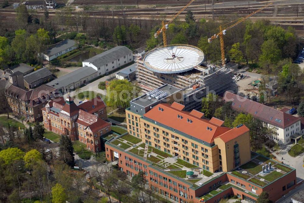 Aerial image Eberswalde - Blick auf die Erweiterungsbaustelle des Klinikum Barnim GmbH, Werner Forßmann Krankenhaus,Rudolf-Breitscheid-Straße 100,16225 Eberswalde Tel.: (033 34) 69-22 05, Fax: (033 34) 231 21, E-Mail: gf@klinikum-barnim.de