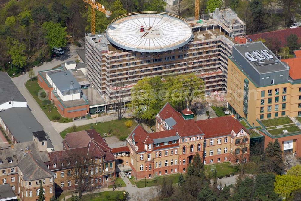 Eberswalde from above - Blick auf die Erweiterungsbaustelle des Klinikum Barnim GmbH, Werner Forßmann Krankenhaus,Rudolf-Breitscheid-Straße 100,16225 Eberswalde Tel.: (033 34) 69-22 05, Fax: (033 34) 231 21, E-Mail: gf@klinikum-barnim.de