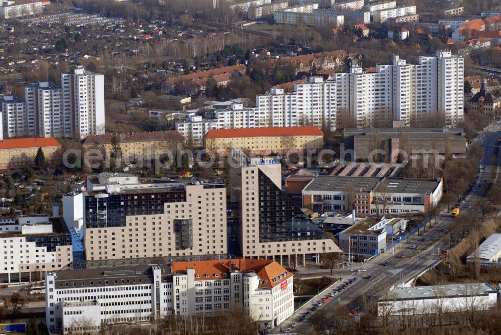 Aerial image Berlin - Blick auf das Estrel Hotel Berlin. (Estrel Berlin, Sonnenallee 225, 12057 Berlin, Tel.: 030/6831-22522,