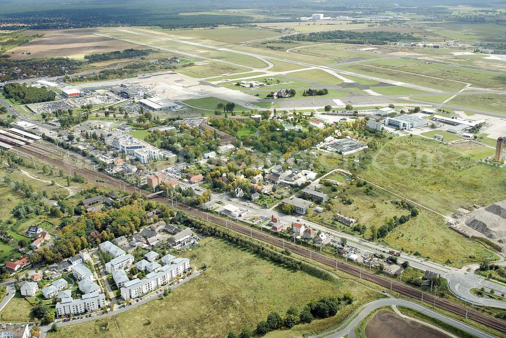 Aerial image Schönefeld - Blick auf den Fern- und S- Bahnhof am Flughafen Schönefeld, BBI. View of the suburban train and train station at Schönefeld airport, BBI.