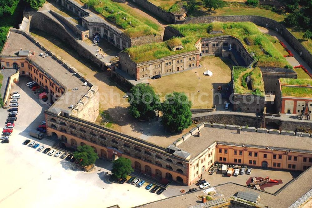 Koblenz from the bird's eye view: Blick auf die Festung Ehrenbreitstein in Koblenz. Die Festung Ehrenbreitsten wurde im 16. Jhd. auf der ursprünglichen Burganlage aus dem 11. Jhd. errichtet. Sie war zuerst eine kurtrierischen, später eine preußische Festung. Nachdem die barocke Anlage in der Französischen Revolution gesprengt wurden, wurde sie zwischen 1817 und 1828 neu errichtet. Heute befindet sich hier das Landesmuseum Koblenz und eine Jugendherberge. Seit 2002 ist sie Teil des UNESCO-Weltkulturerbes. Kontakt Landesmuseum: Landesmuseum Koblenz, Festung Ehrenbreitstein, 56077 Koblenz, Telefon.: 02 61/66 75-0, Telefax: 02 61/70 19 89,