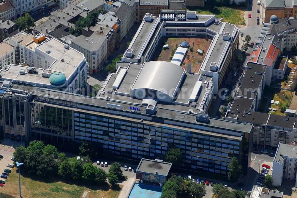 Aerial photograph Halle/Saale - Blick auf das Charlottencenter an der Magdeburger Straße in Halle (Kontakt: Centermangement Charlottencenter, EPM Assetis GmbH, Reichsstraße 4-6, 04109 Leipzig, Telefon: 0341-997060, info@epmassetis.de,