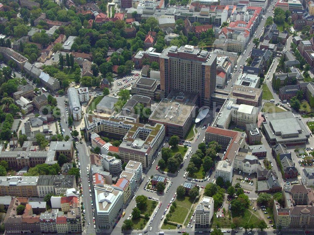 Aerial image Berlin - Blick auf das Gelände der Berliner Charité in Berlin-Mitte