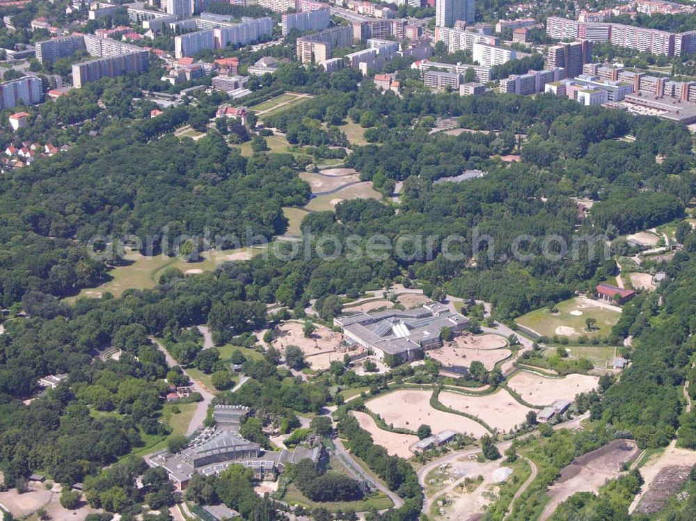 Aerial photograph Berlin - 20.06.2005 Blick auf das Gelände des Berliner Tierparkes in Berlin - Lichtenberg